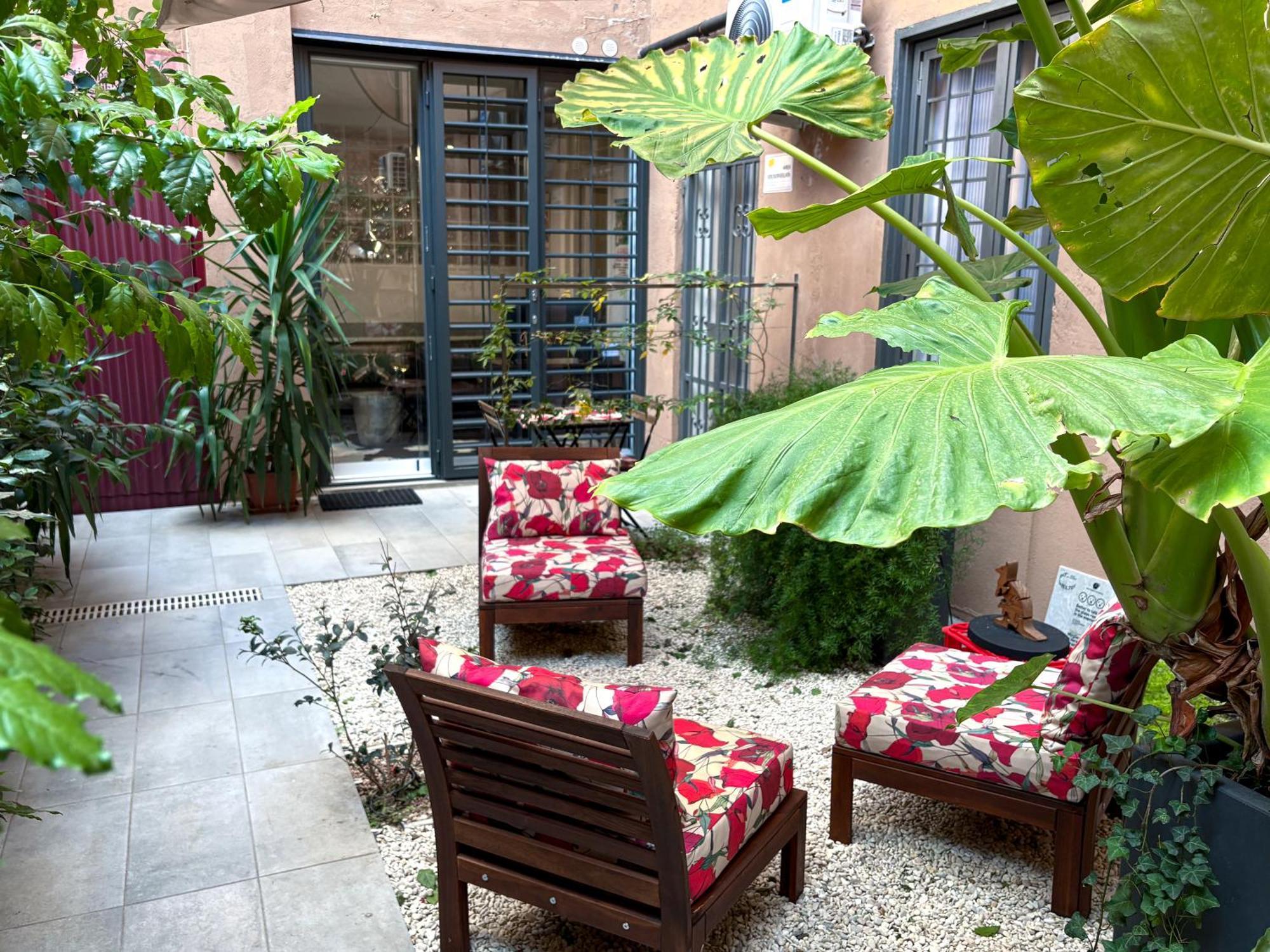 The Shelter Apartment โรม ภายนอก รูปภาพ